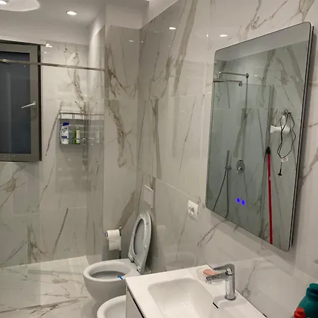 Apartment Klik Belview Center